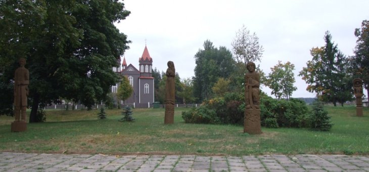 Park rzeźb drewnianych, upamiętniających Powstanie Styczniowe