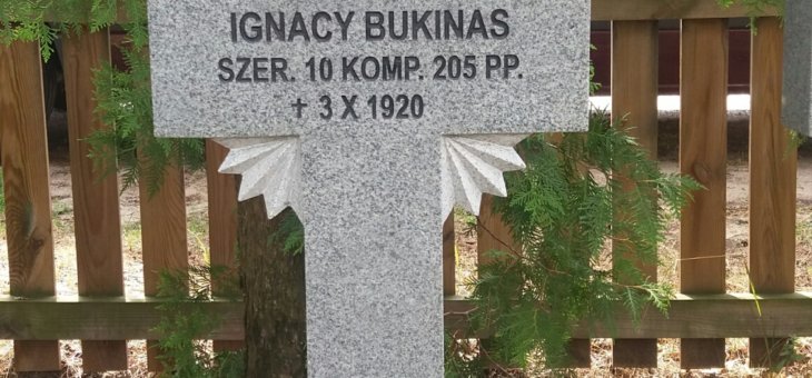 Grób żołnierza WP Ignacego Bukinasa
