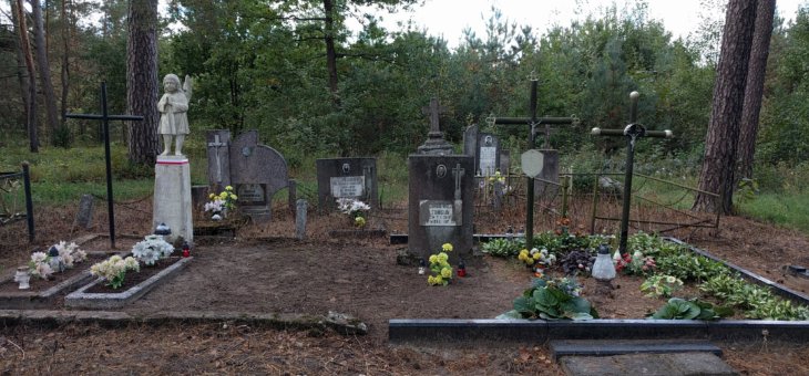 Groby ofiar II wojny światowej w Dawciunach